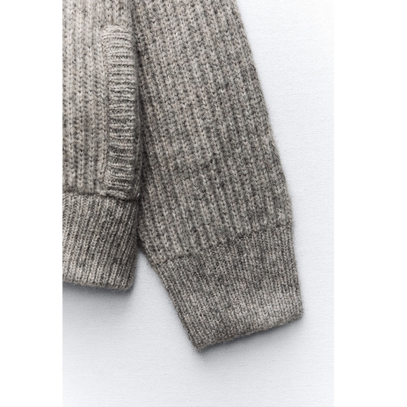 ❌️SOLD❌️KNIT BOMBER JACKET SIZE M - Picture 9 of 9